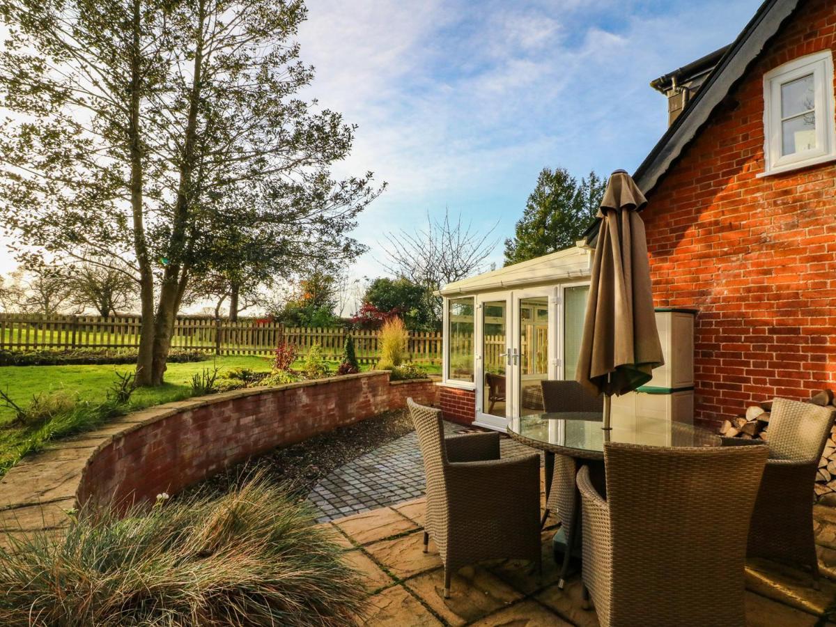 South Lodge Sturminster Newton Bagian luar foto
