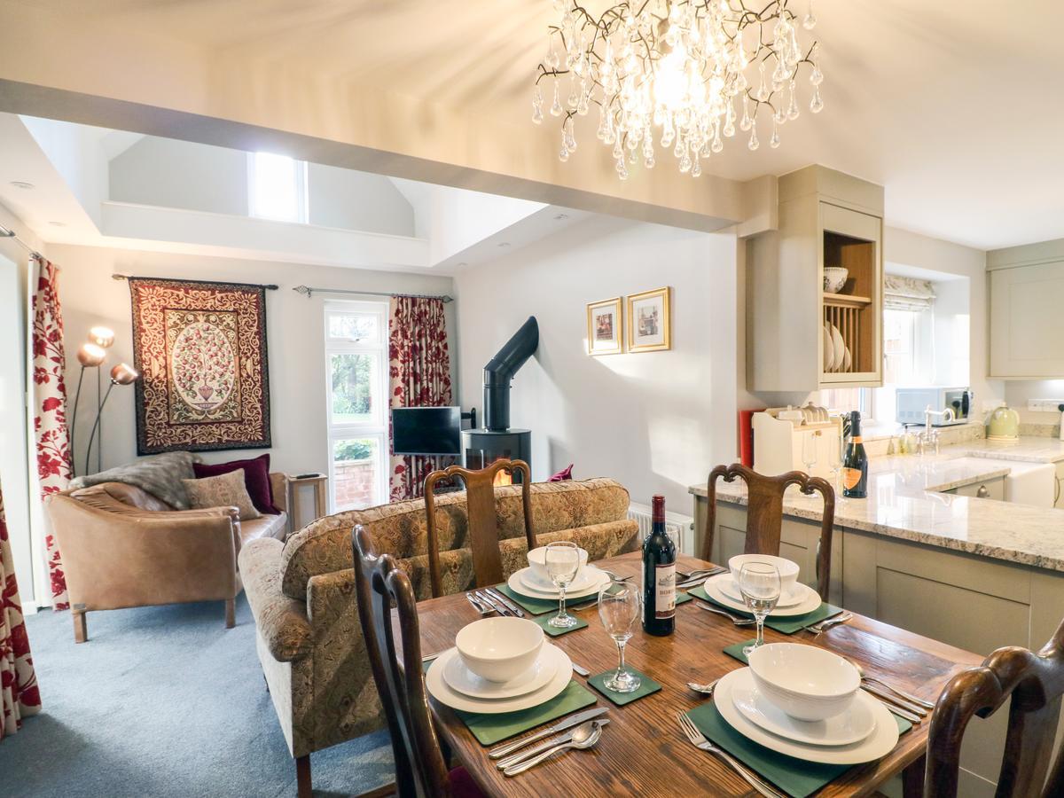 South Lodge Sturminster Newton Bagian luar foto