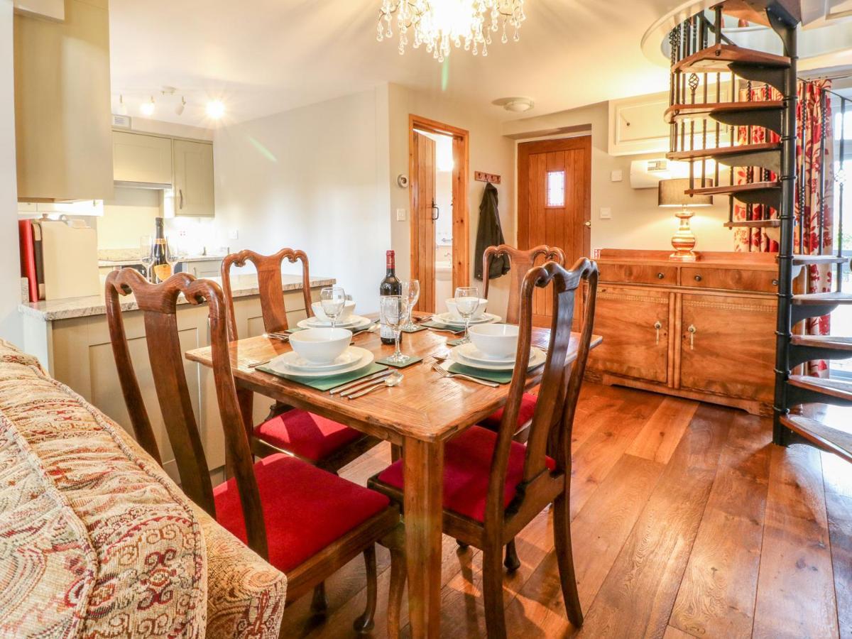 South Lodge Sturminster Newton Bagian luar foto