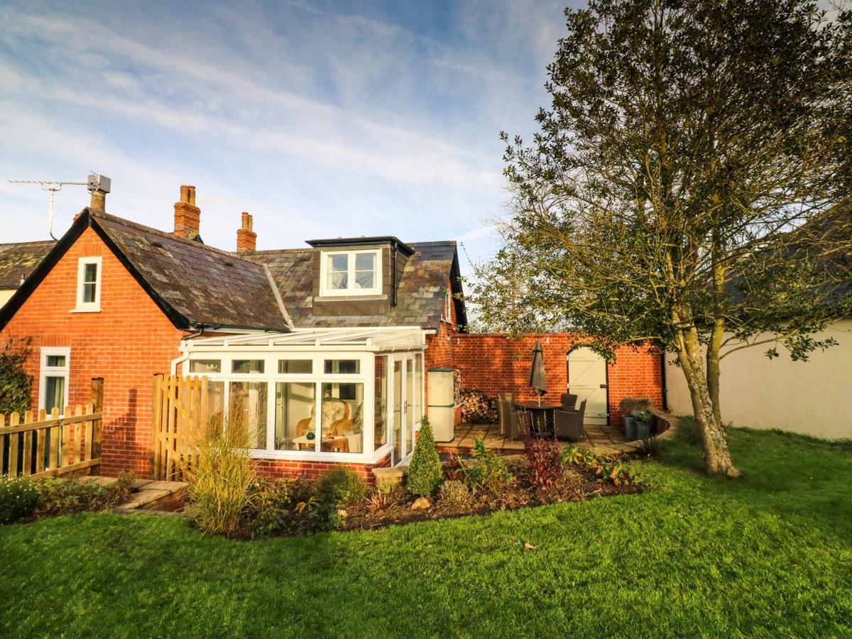 South Lodge Sturminster Newton Bagian luar foto